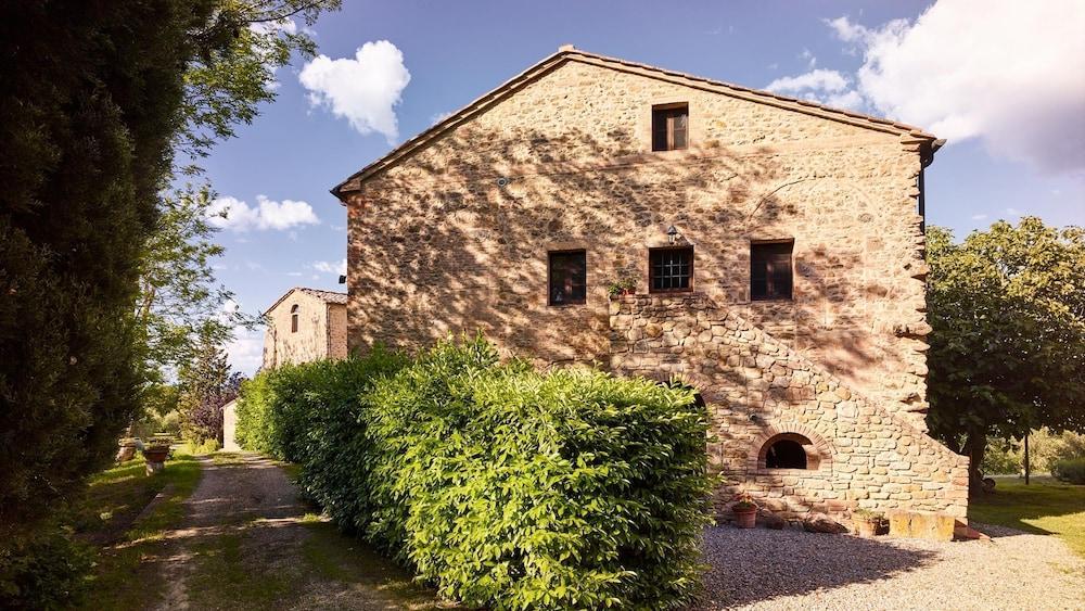 Agriturismo Podere Cortilla Volterra Bagian luar foto